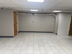 1565 Mineral Spring Ave, North Providence, RI for lease Building Photo- Image 2 of 2