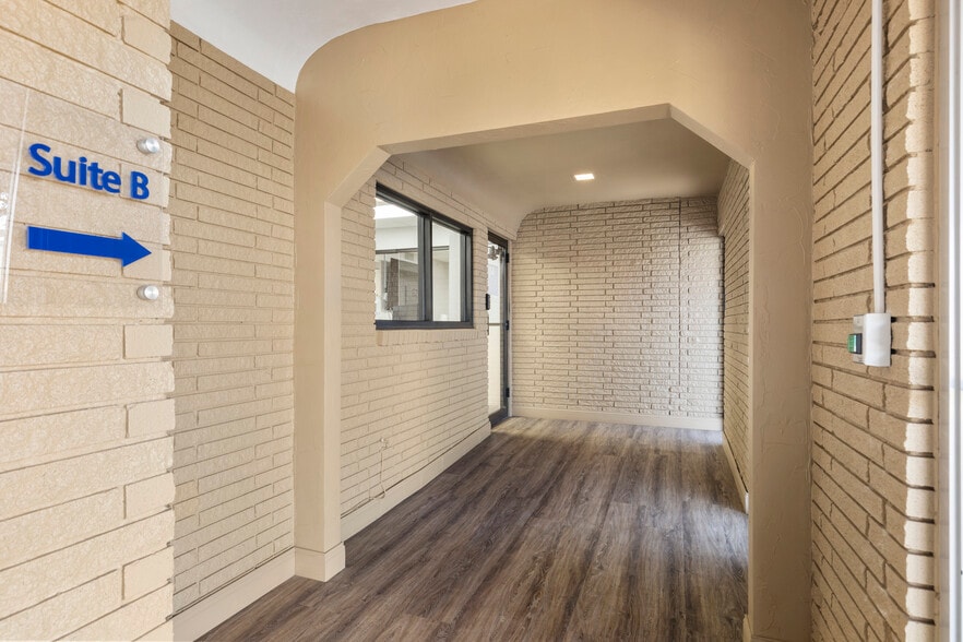 2003 W Wall St, Midland, TX à vendre - Photo du bâtiment - Image 2 de 41