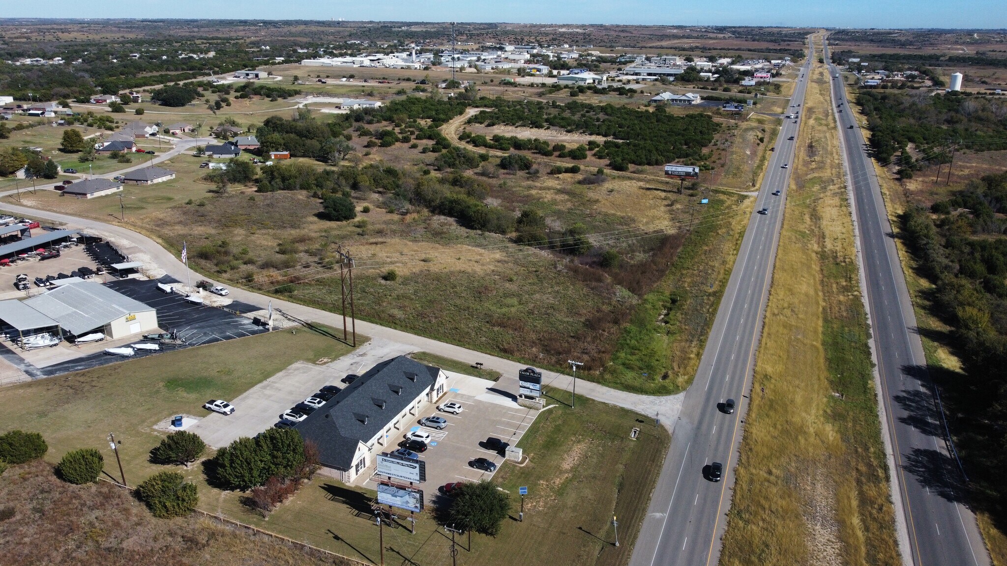 Gateway Hills, Granbury, TX à vendre Photo du bâtiment- Image 1 de 3