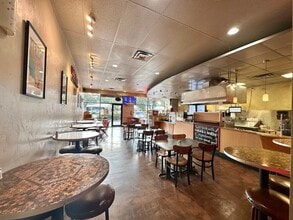 5231 Broadway St, San Antonio, TX à louer Photo intérieure- Image 2 de 25