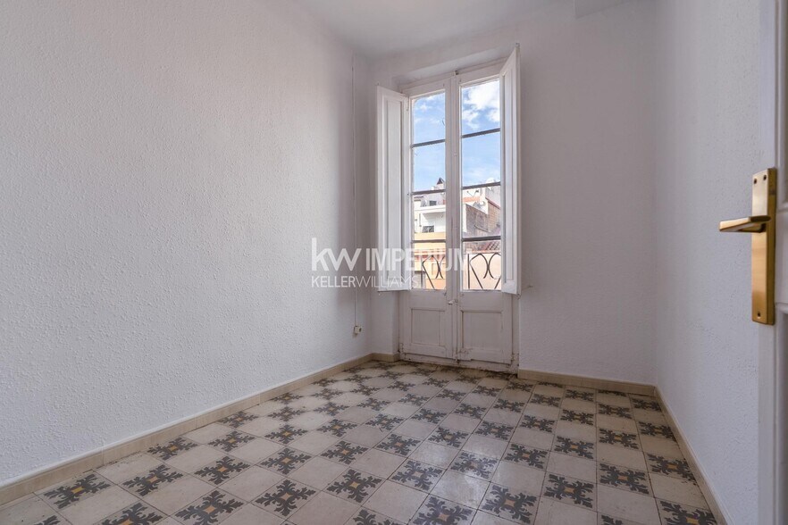 Immeuble residentiel dans Tarragona, Tarragona à vendre - Photo intérieure - Image 2 de 38