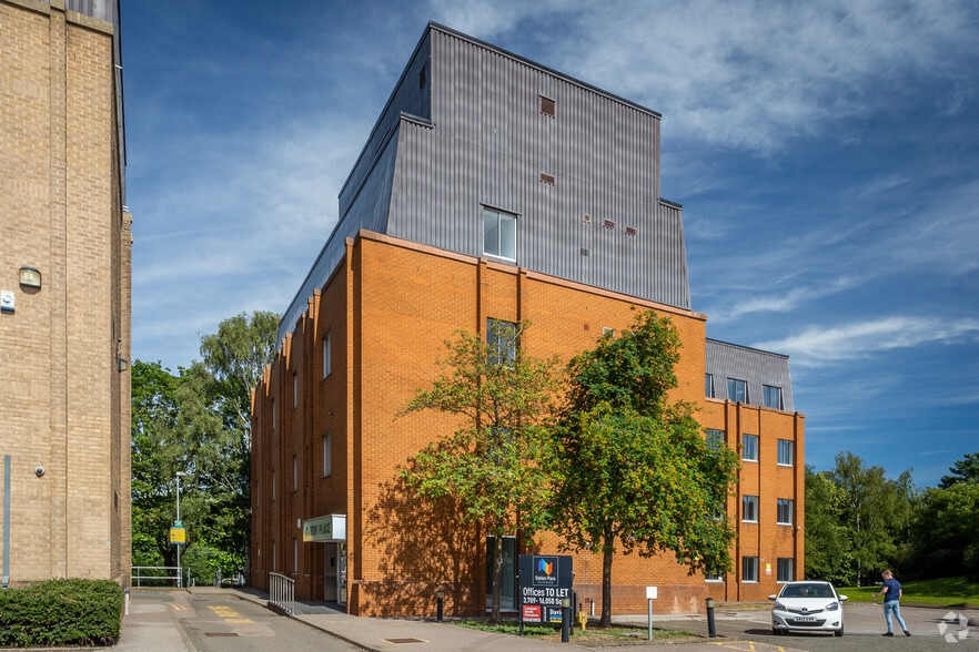 Argyle Way, Stevenage for lease - Building Photo - Image 3 of 3