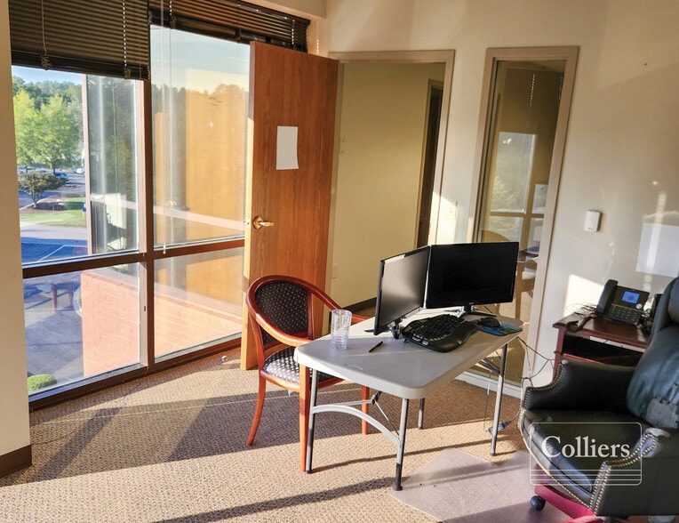 7 Technology Cir, Columbia, SC for lease - Building Photo - Image 3 of 6