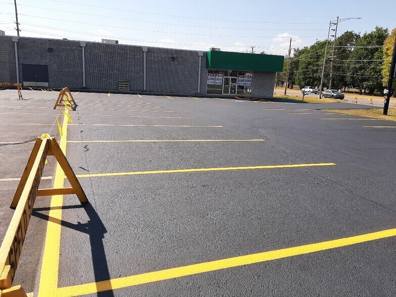 750 Battlefield rd, Springfield, MO à louer - Photo du bâtiment - Image 3 de 6