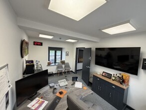 Butterley Corne, Ripley for lease Interior Photo- Image 2 of 6