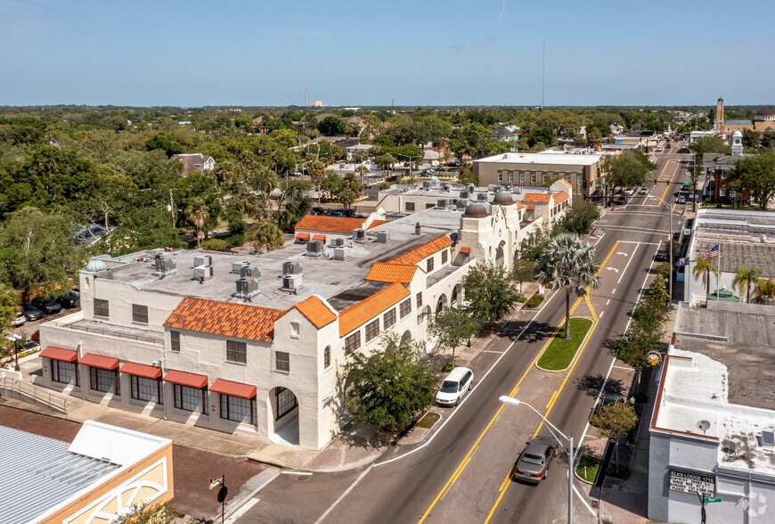 210 Pinellas Ave S, Tarpon Springs, FL for lease - Aerial - Image 2 of 5