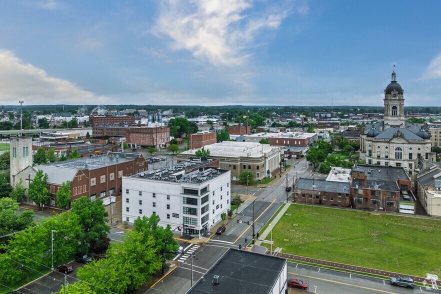 301 NW 3rd St, Evansville, IN for sale - Aerial - Image 3 of 11
