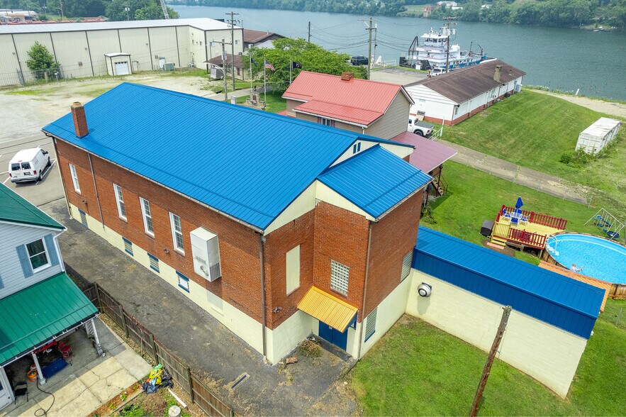 13 Wharf St, Dunlevy, PA à vendre - Photo du bâtiment - Image 2 de 12