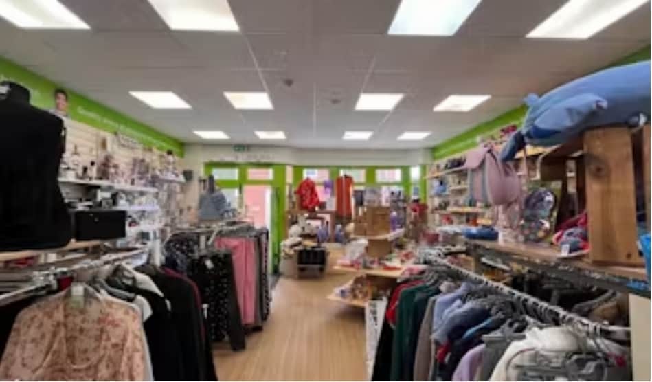 48-52 Wedgewood St, Aylesbury for lease Interior Photo- Image 1 of 6