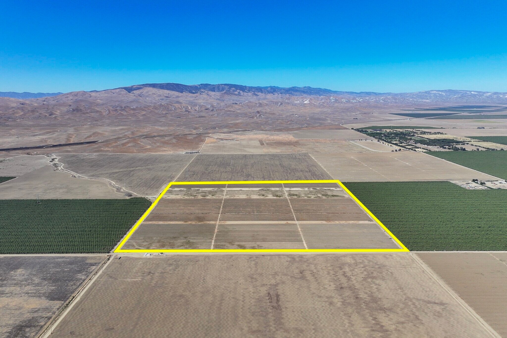 W. Packard Avenue, Coalinga, CA for sale Primary Photo- Image 1 of 13