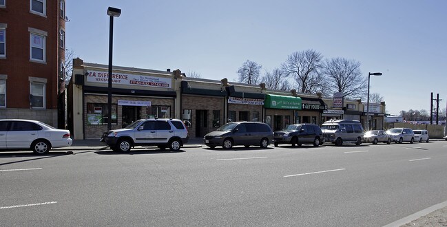 Plus de détails pour 830-846 Blue Hill Ave, Boston, MA - Commerce de détail à louer