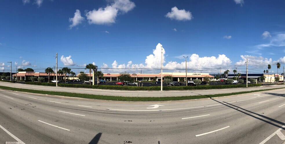 842-878 N Military Trl, West Palm Beach, FL à louer - Photo du bâtiment - Image 1 de 6