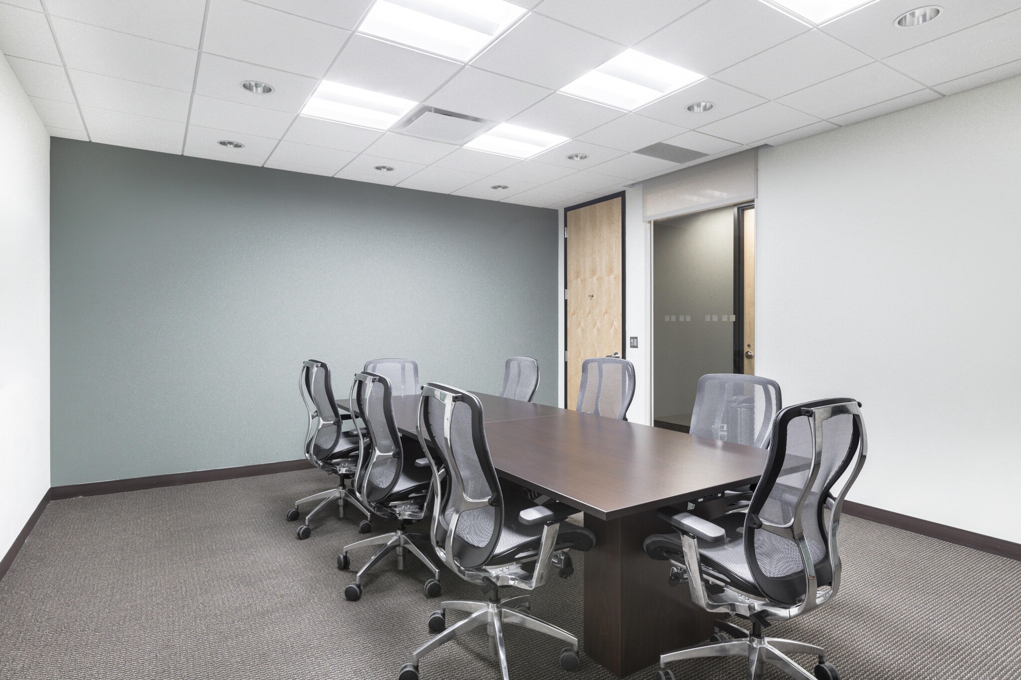 2111-2283 S 67th St, Omaha, NE for lease Interior Photo- Image 1 of 15