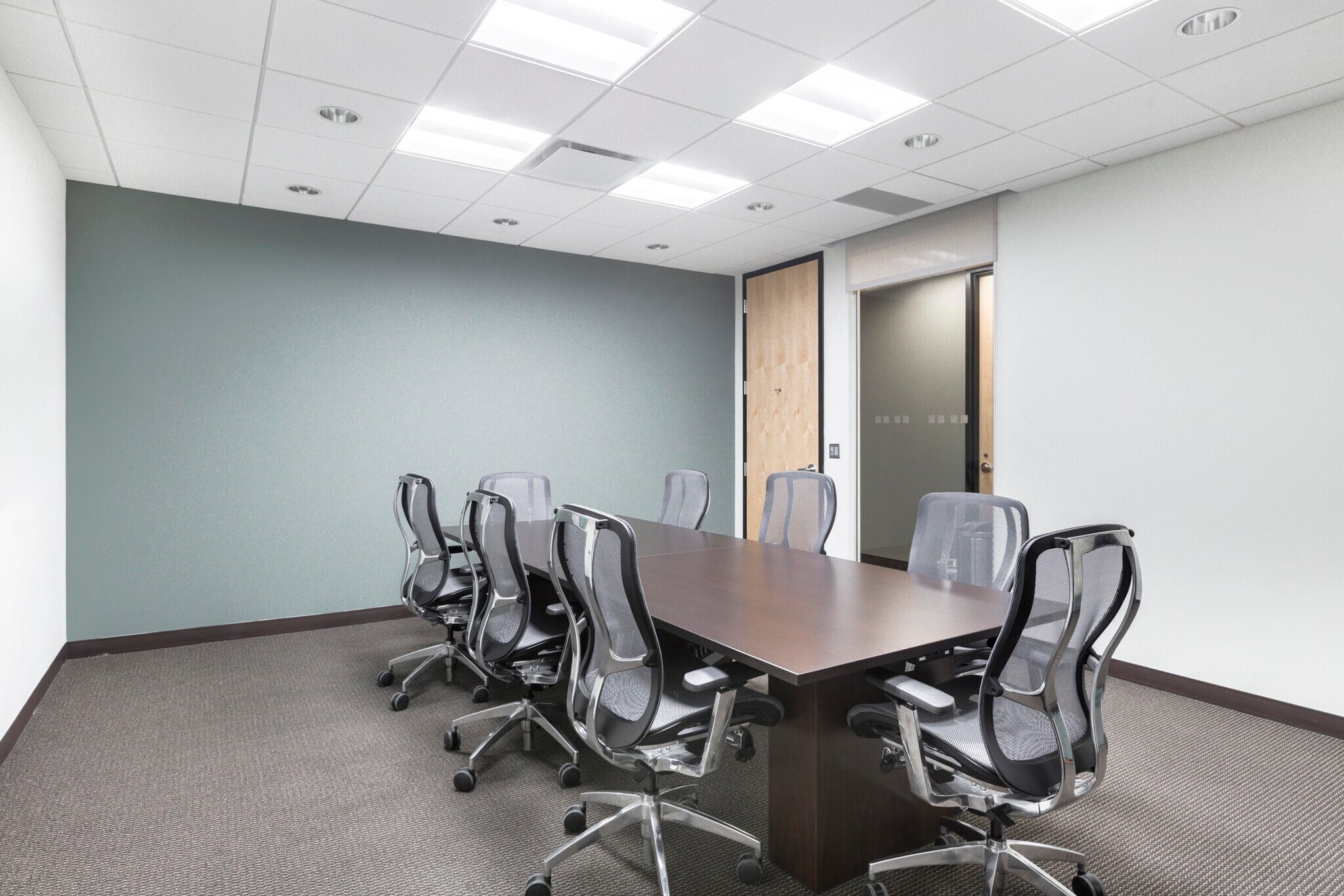 2111-2283 S 67th St, Omaha, NE à louer Photo intérieure- Image 1 de 15