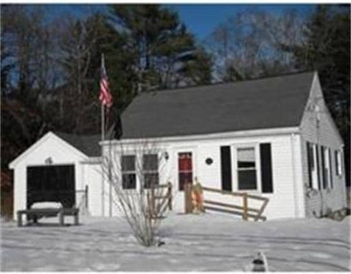 425 Wareham St, Middleborough, MA for sale - Building Photo - Image 1 of 10