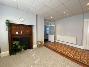 3 Mountain Rd, Caerphilly à louer Photo intérieure- Image 2 de 4