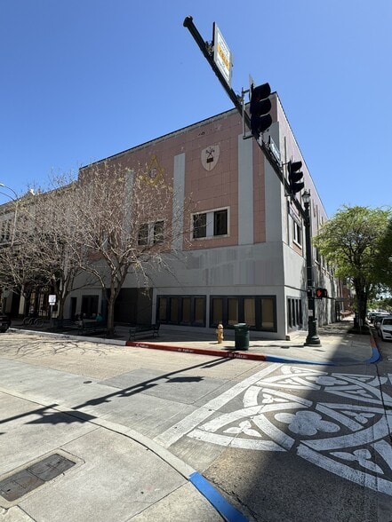 200 3rd St, Baton Rouge, LA for sale - Building Photo - Image 1 of 8