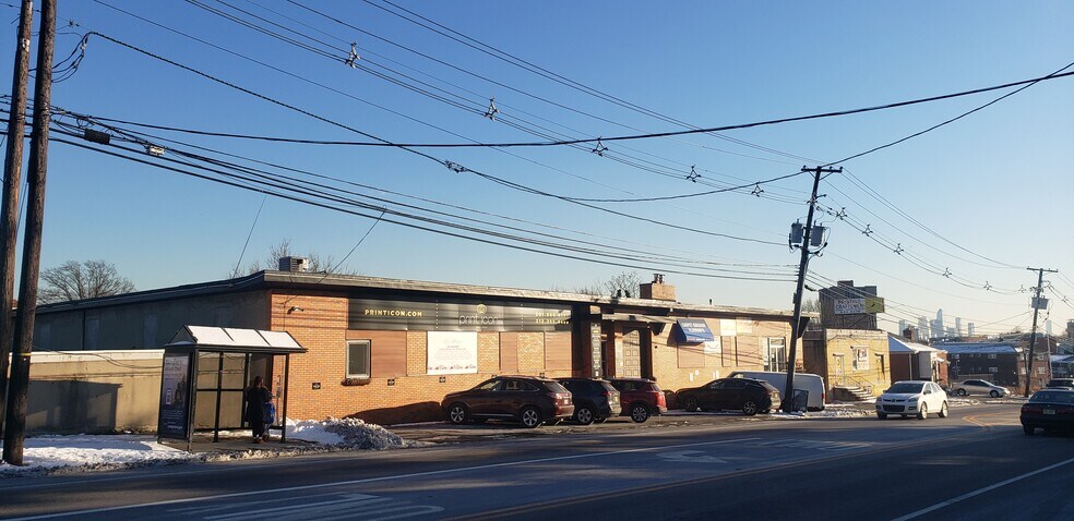 132 Bergen Blvd, Fairview, NJ à vendre - Photo du bâtiment - Image 3 de 9