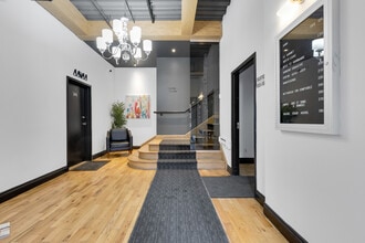 2700-2720 Rue Rachel E, Montréal, QC for lease Building Photo- Image 1 of 14