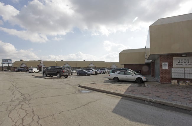 More details for 2001 Albion Rd, Toronto, ON - Office, Industrial for Lease