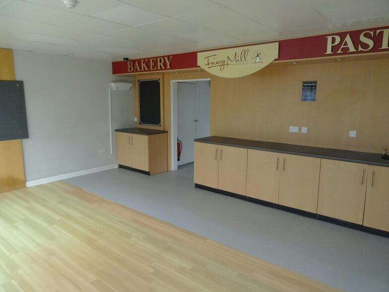 7 Seymour Rd, Plymouth à vendre - Photo intérieure - Image 3 de 3