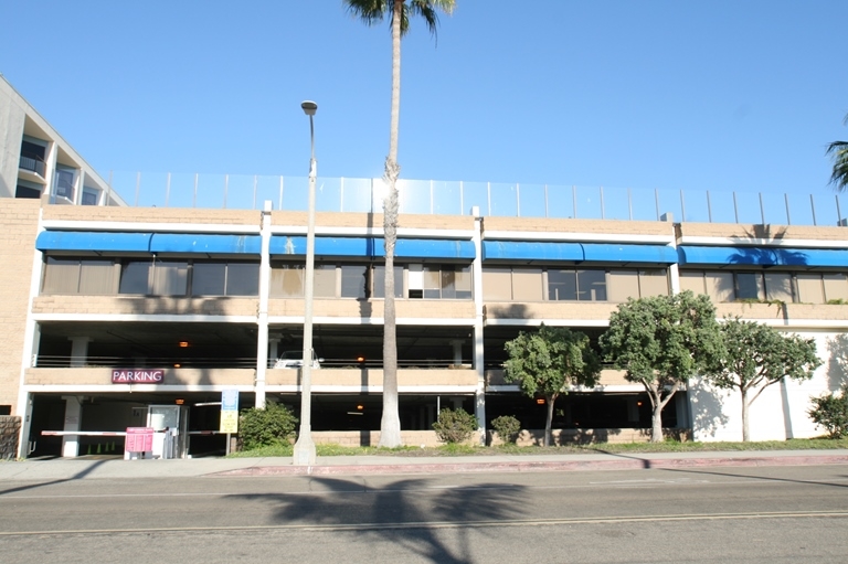 250 N Harbor Dr, Redondo Beach, CA for sale Primary Photo- Image 1 of 1