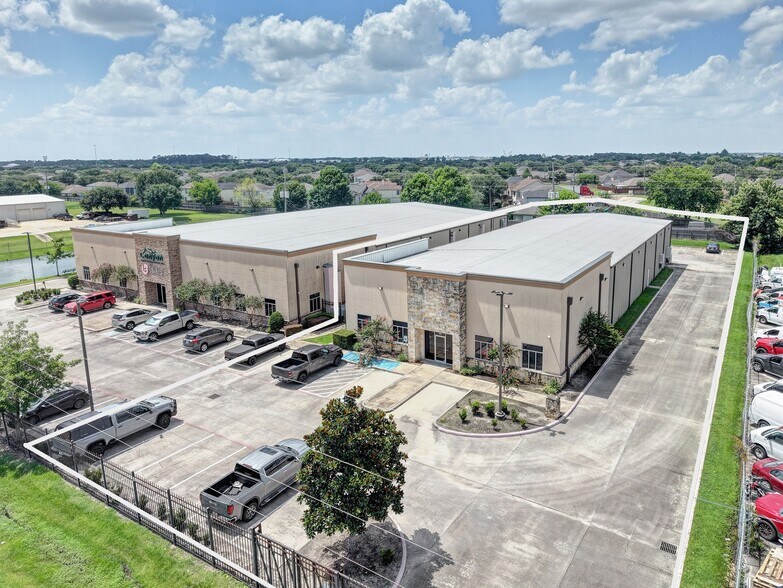 519 Rankin Park N, Houston, TX à louer - Photo du bâtiment - Image 2 de 7
