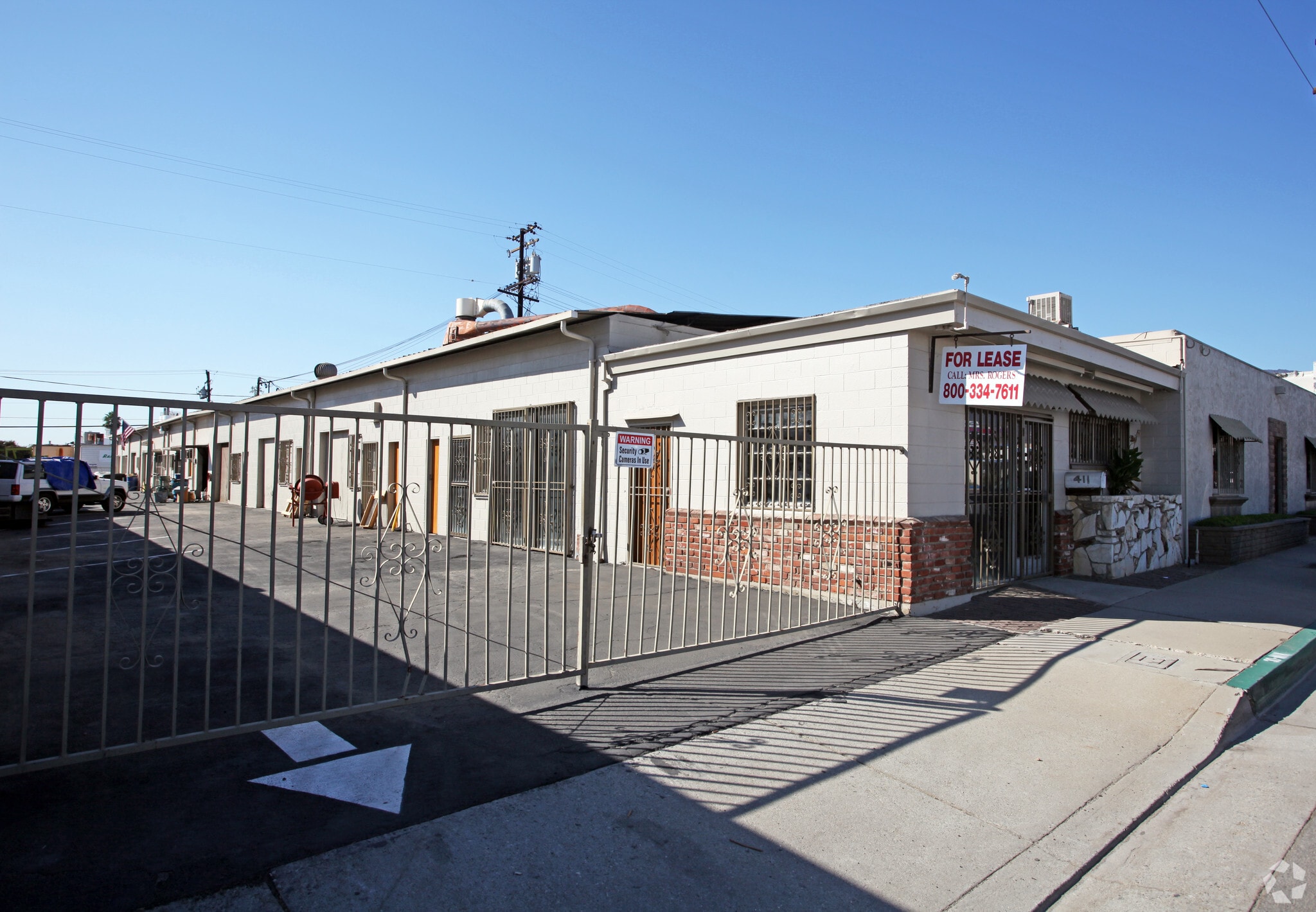 411 S Irwindale Ave, Azusa, CA for sale Primary Photo- Image 1 of 4