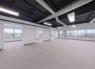 1667-1679 Gateway Cir, Grove City, OH à louer Photo intérieure- Image 2 de 2