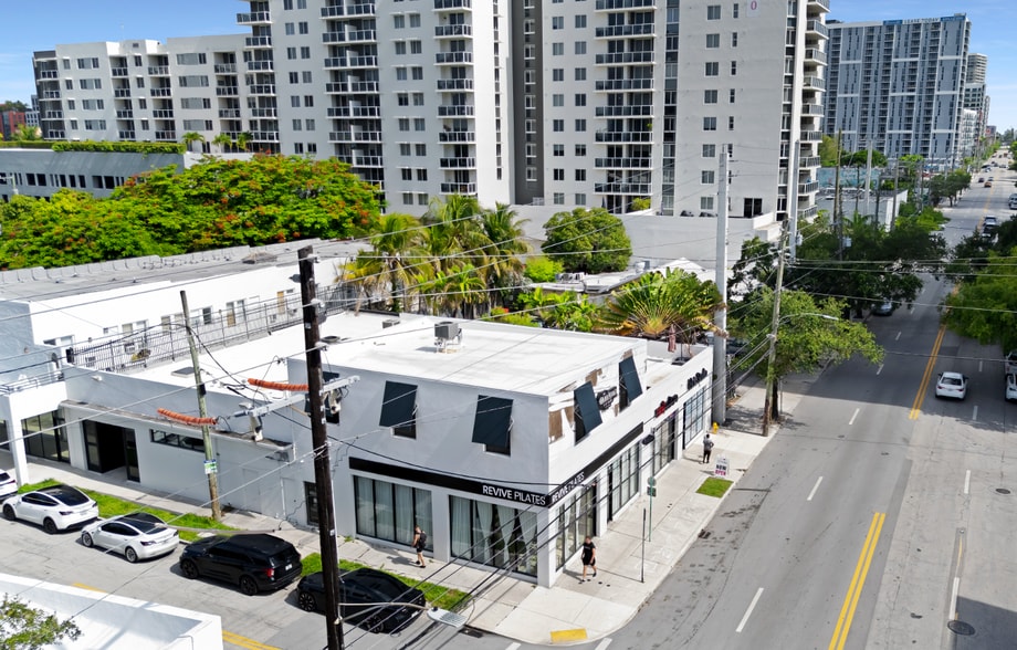 161 NE 24th St, Miami, FL à vendre - Photo du bâtiment - Image 3 de 9