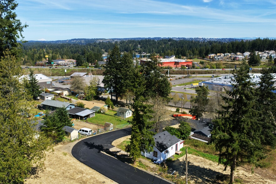 138 Lilac Ln, Bremerton, WA for sale - Building Photo - Image 3 of 15
