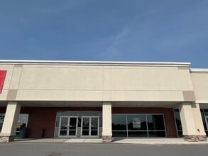 7395 Turin Rd, Lowville, NY à louer Photo du bâtiment- Image 2 de 2