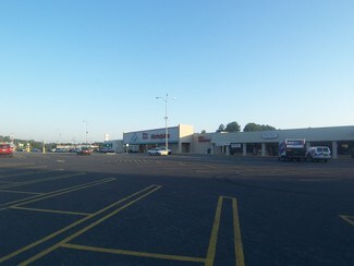 Plus de détails pour 103 Talmadge Dr, Moultrie, GA - Bureau/Commerce de détail, Commerce de détail à louer