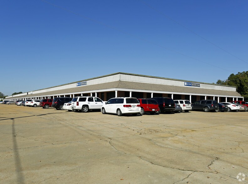 424-460 E President Ave, Tupelo, MS à louer - Photo principale - Image 1 de 5