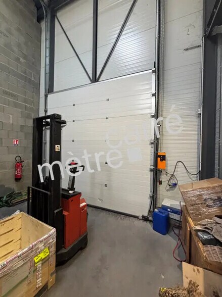 Flex dans Bouguenais à louer - Photo du bâtiment - Image 2 de 8