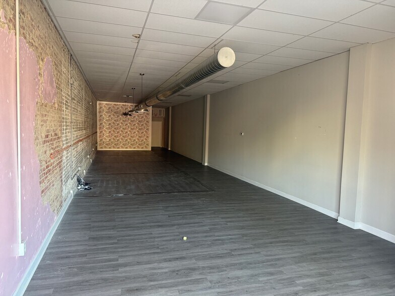 126 Pendleton St SW, Aiken, SC for lease - Building Photo - Image 2 of 6