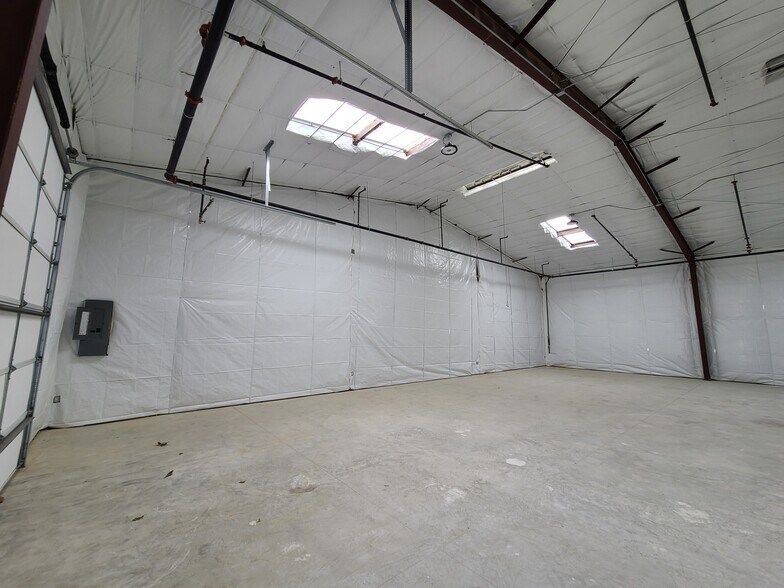 5140 Dexham Rd, Rowlett, TX à louer - Photo du bâtiment - Image 3 de 12