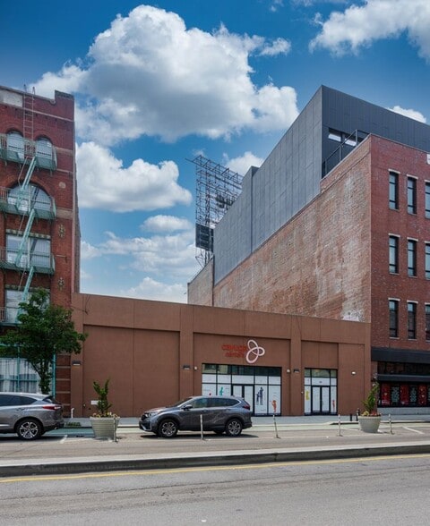 24 Bruckner Blvd, Bronx, NY for sale - Building Photo - Image 2 of 7