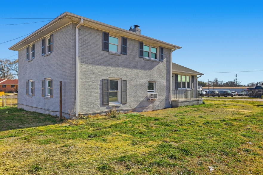 3 Rangeview Cir, Greenville, SC à vendre - Photo du bâtiment - Image 2 de 32