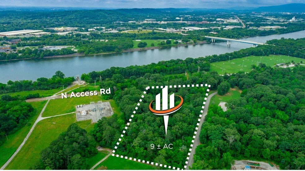 PRIME RIVERFRONT LAND FOR SALE portfolio of 1 properties for sale on LoopNet.ca - Building Photo - Image 2 of 5