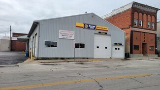 Plus de détails pour 115 N Marion St, Kirksville, MO - Spécialité à vendre