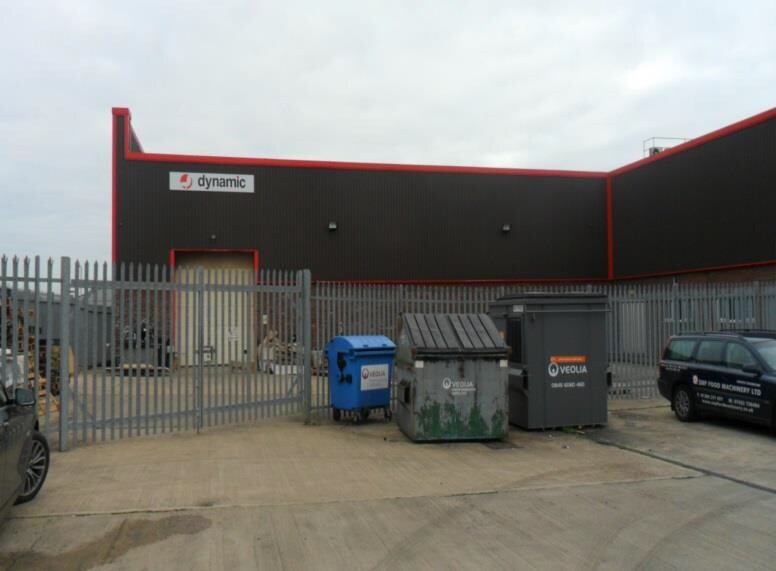 Gladstone Rd, Northampton à louer - Photo du bâtiment - Image 3 de 4