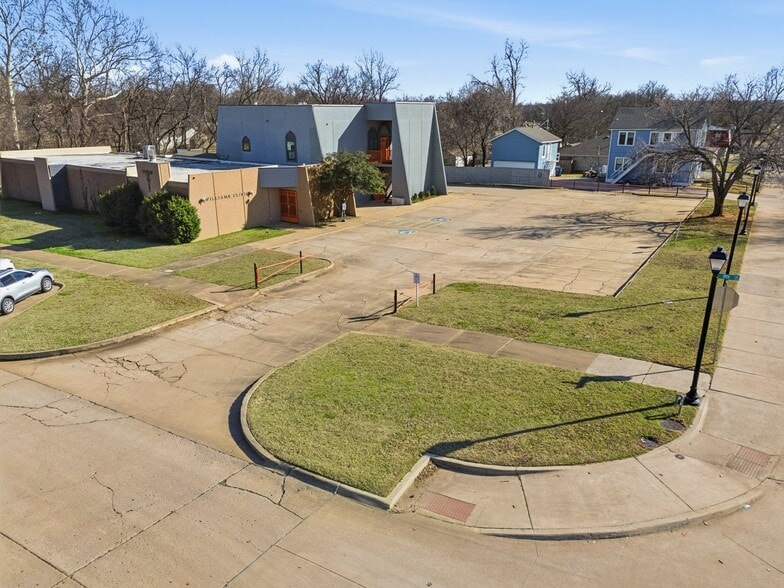 801 S Washington St, Stillwater, OK for sale - Building Photo - Image 3 of 47
