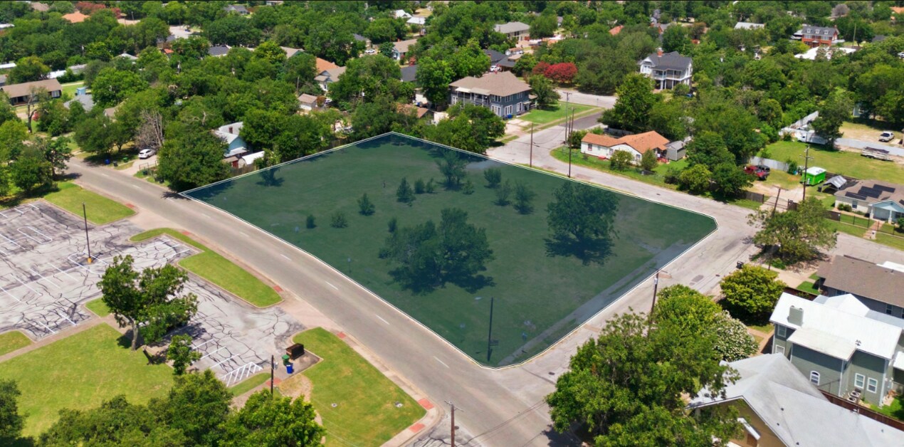 1104 18th A st, Waco, TX à vendre Aérien- Image 1 de 3