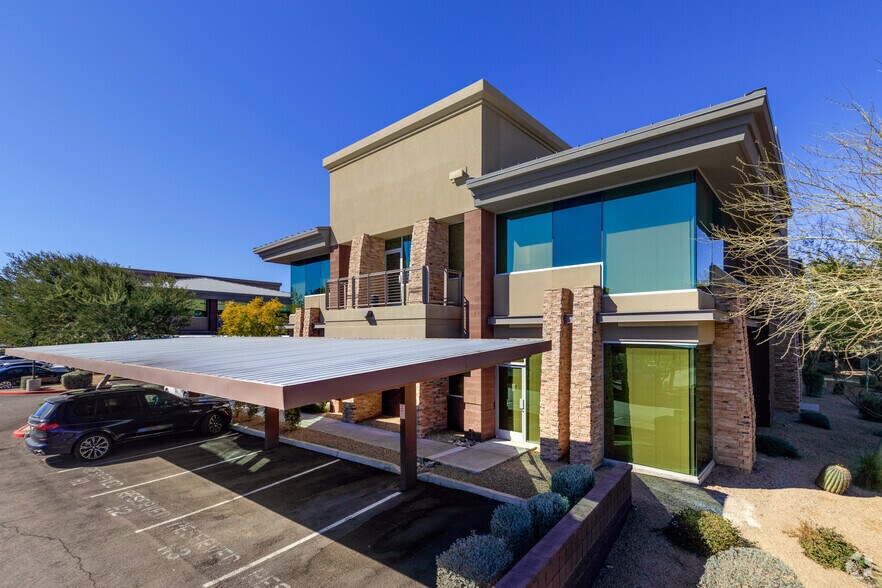 8985 E Bell Rd, Scottsdale, AZ à louer - Photo du bâtiment - Image 2 de 4