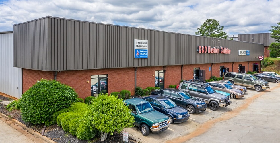 205-211 Mcdonough Pky, McDonough, GA for lease - Building Photo - Image 2 of 12