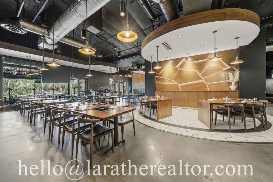 6436-6460 Irvine Blvd, Irvine, CA for lease - Building Photo - Image 1 of 11