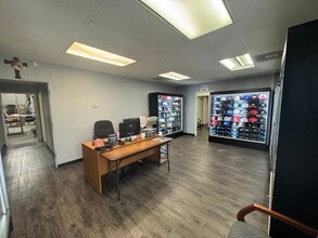 7056-7110 Motz St, Paramount, CA for lease Interior Photo- Image 2 of 4