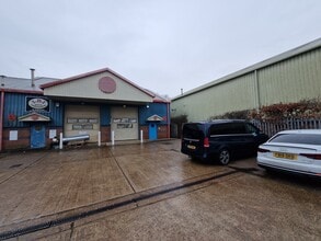 4 Hammonds Dr, Eastbourne à louer Photo intérieure- Image 2 de 2