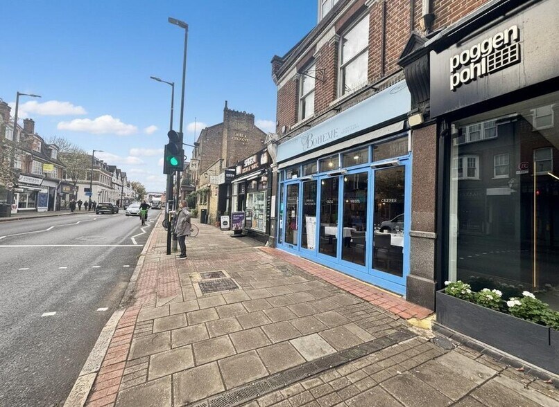 197 Upper Richmond Rd W, Londres à vendre - Photo du bâtiment - Image 2 de 16